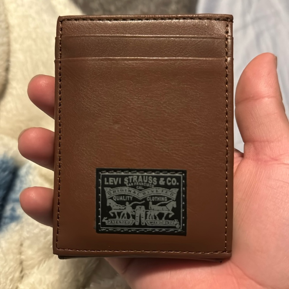 Levi’s wallet
